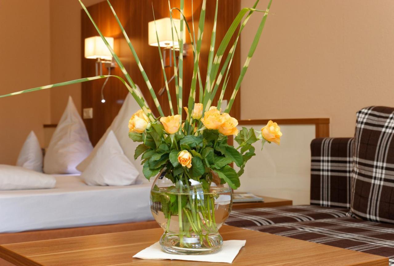 Zum Edlhof Hotel Obernzell Eksteriør billede